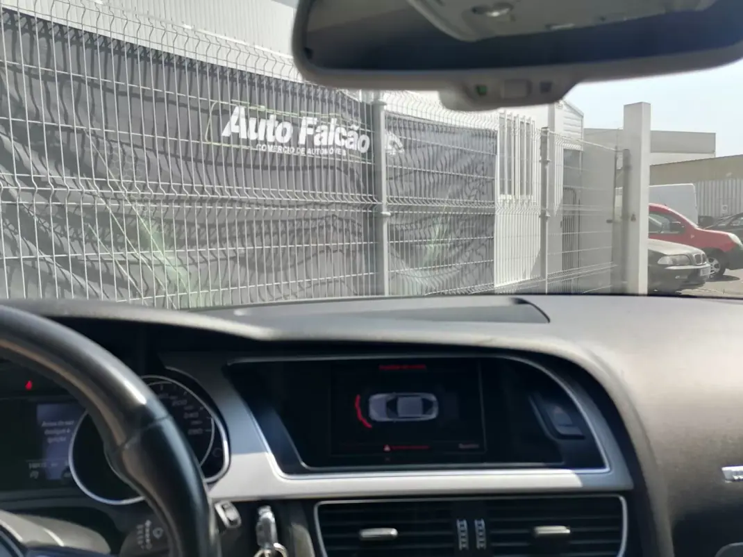 Audi A5 2017 - 26900 EUR, 148111 km - 148111km - foto 10 de 17
