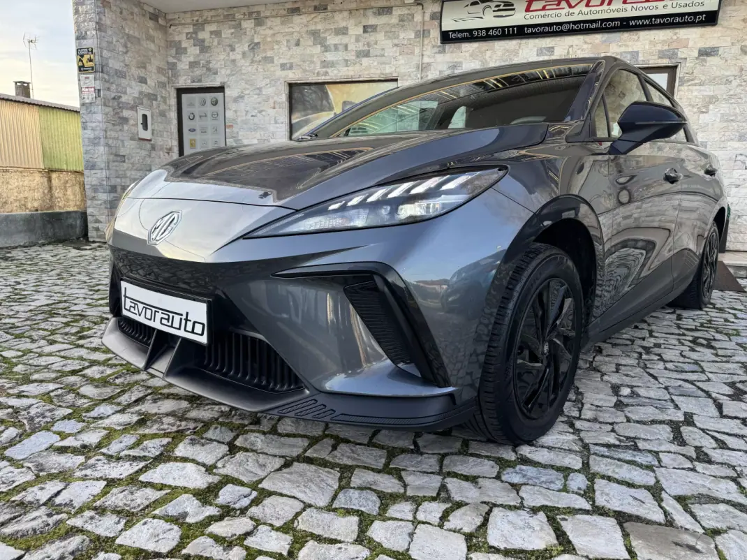 MG MG4 2022 - 18990 EUR, 77000 km - AUTO.MOTO.pt - 77000km - foto 22 de 36