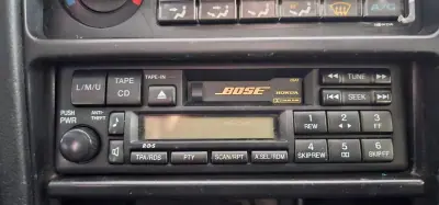 Honda CRX 1992 - 16990 EUR, 114000 km - AUTO.MOTO.pt - 114000km - foto 32 de 32