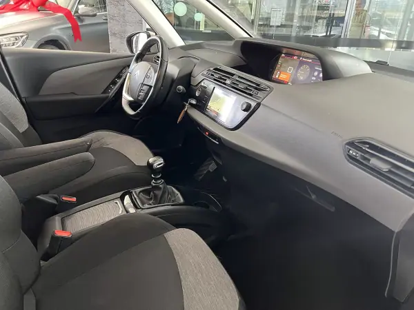 Citroën C4 Spacetourer 2020 - 14600 EUR, 139723 km - AUTO.MOTO.pt - 139723km - foto 18 de 25