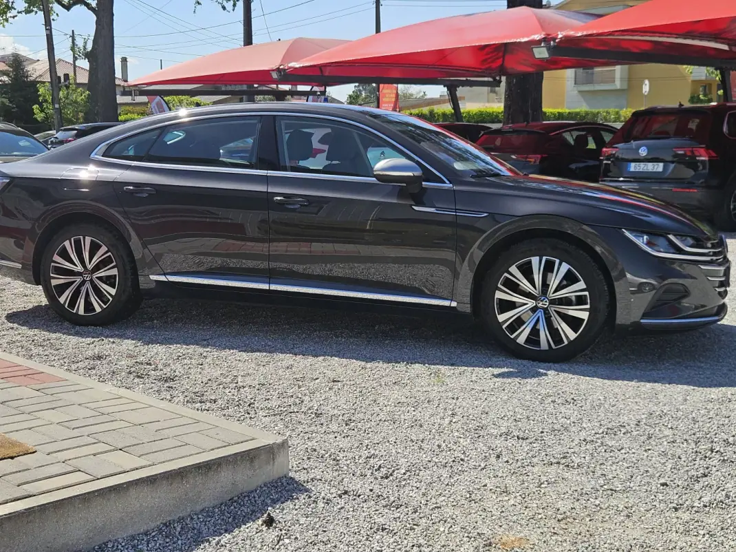 Volkswagen Arteon 2022 - 30500 EUR, 32500 km - AUTO.MOTO.pt - 32500km - foto 5 de 51