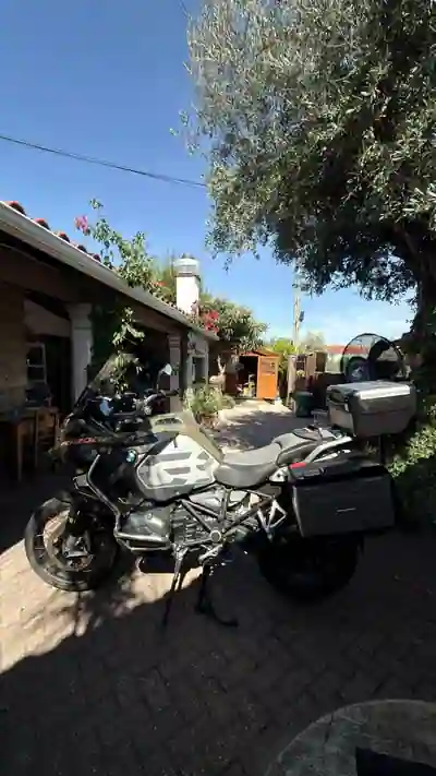 BMW R 1200 GS 2015 - 13000 EUR, 68000 km - foto 2 de 10