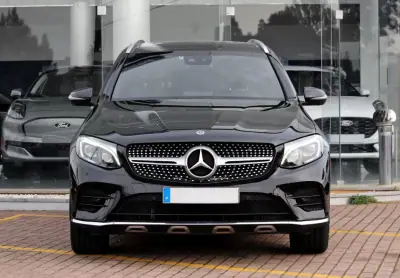 Mercedes-Benz GLC 250 2017 - 36990 EUR, 179000 km - AUTO.MOTO.pt - 179000km - foto 2 de 29