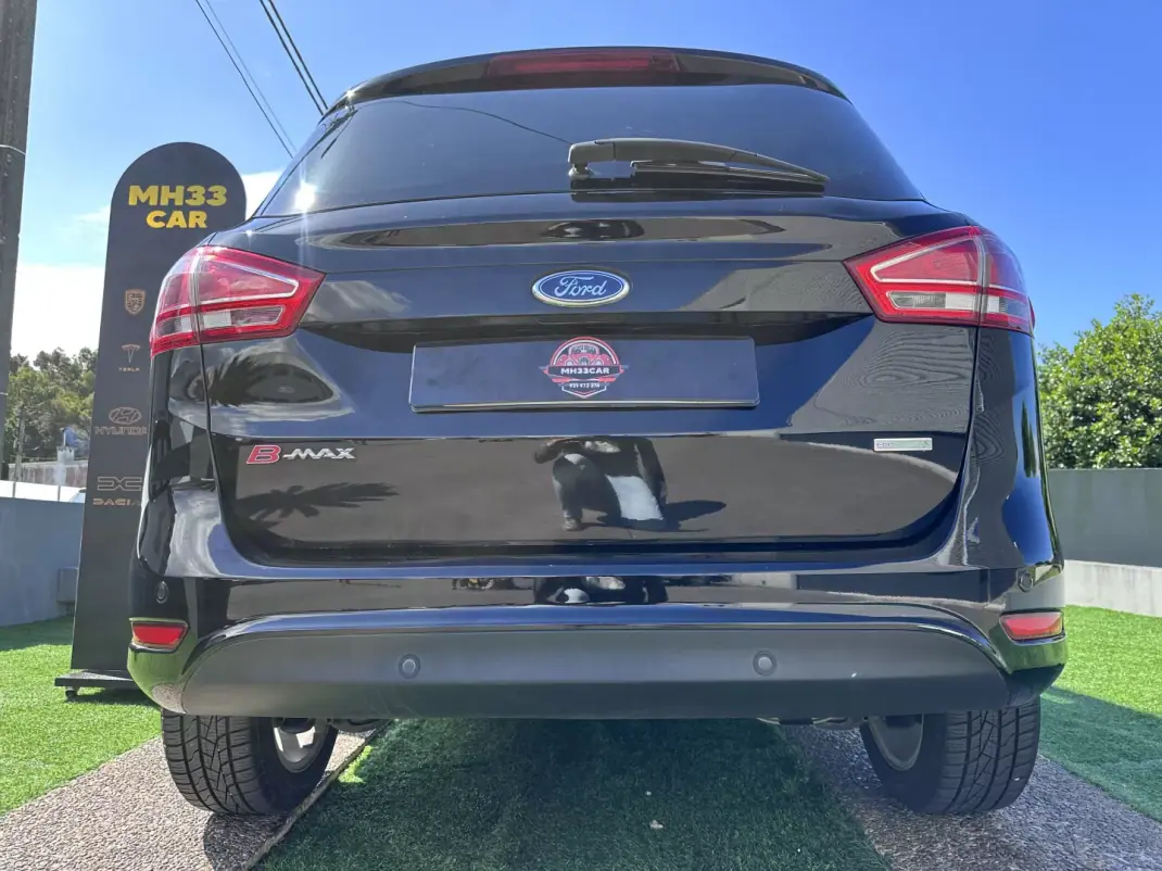 Ford B-Max 2017 - 9900 EUR, 130000 km - AUTO.MOTO.pt - 130000km - foto 15 de 53
