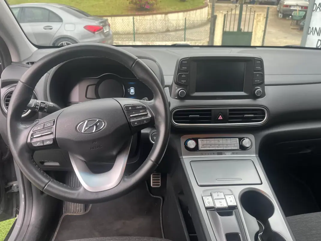 Hyundai Kauai 2021 - 18500 EUR, 57000 km - AUTO.MOTO.pt - 57000km - foto 6 de 6