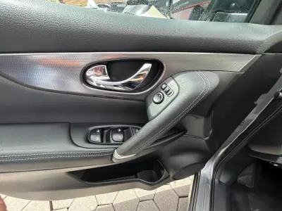 Nissan Qashqai 2019 - 17990 EUR, 157169 km - 157169km - foto 9 de 26