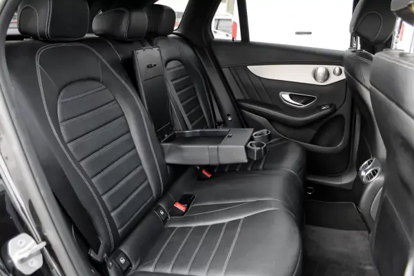 Mercedes-Benz GLC 250 2017 - 36990 EUR, 179000 km - AUTO.MOTO.pt - 179000km - foto 16 de 29