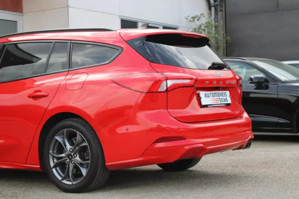 Ford Focus SW 2021 - 14990 EUR, 193000 km - AUTO.MOTO.pt - 193000km - foto 17 de 31