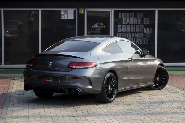 Mercedes-Benz C 220 2015 - 27900 EUR, 187660 km - 187660km - foto 32 de 41