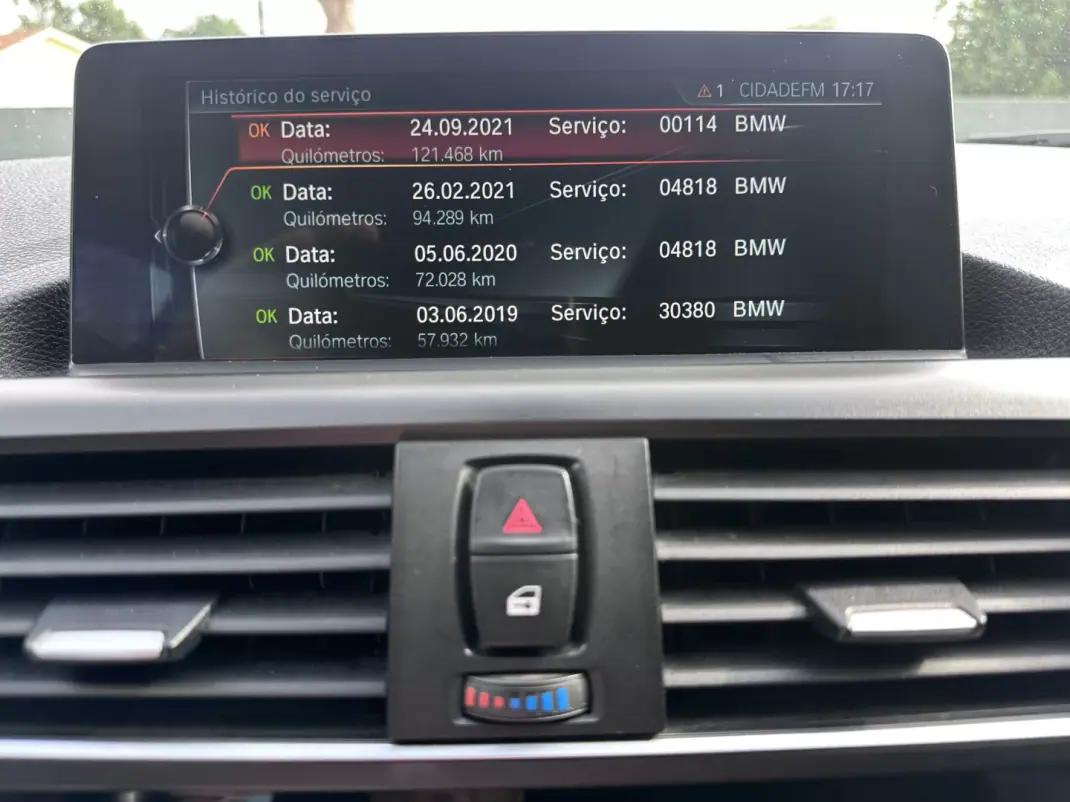 BMW M140i 2017 - 60000 EUR, 140000 km - AUTO.MOTO.pt - 140000km - foto 48 de 69