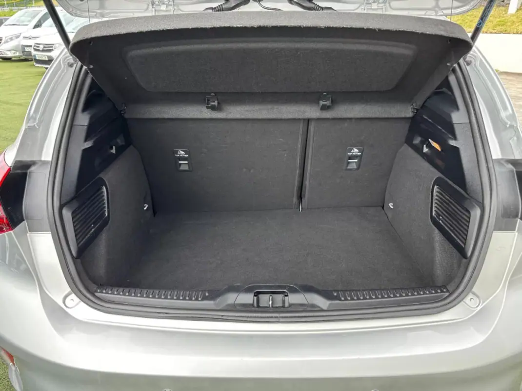 Ford Focus 2024 - 23490 EUR, 35103 km - AUTO.MOTO.pt - 35103km - foto 14 de 14