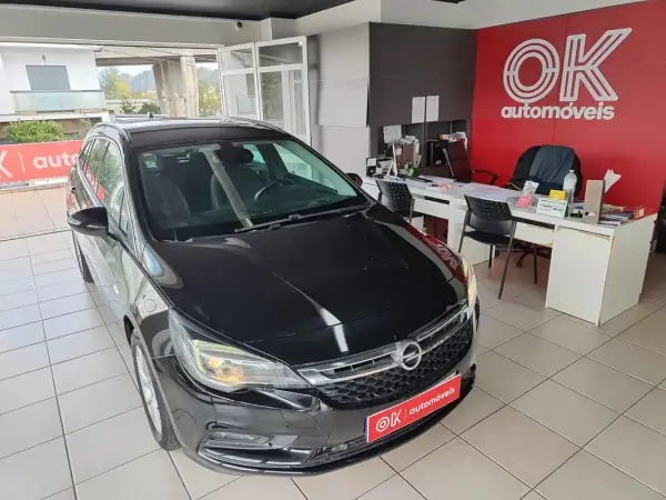Opel Astra Sports Tourer 2016 - 8890 EUR, 174600 km - AUTO.MOTO.pt - 174600km - foto 2 de 33