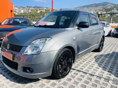 Suzuki Swift 2007 - 5250 EUR, 225212 km - AUTO.MOTO.pt - 225212km - foto 3 de 12
