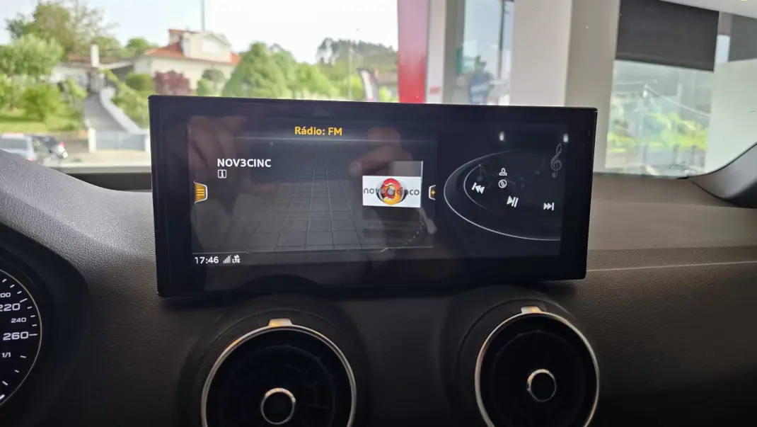 Audi Q2 2018 - 22500 EUR, 149812 km - AUTO.MOTO.pt - 149812km - foto 49 de 69