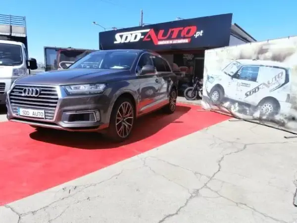 Audi Q7 2016 - 45000 EUR, 155902 km - AUTO.MOTO.pt - 155902km - foto 8 de 54