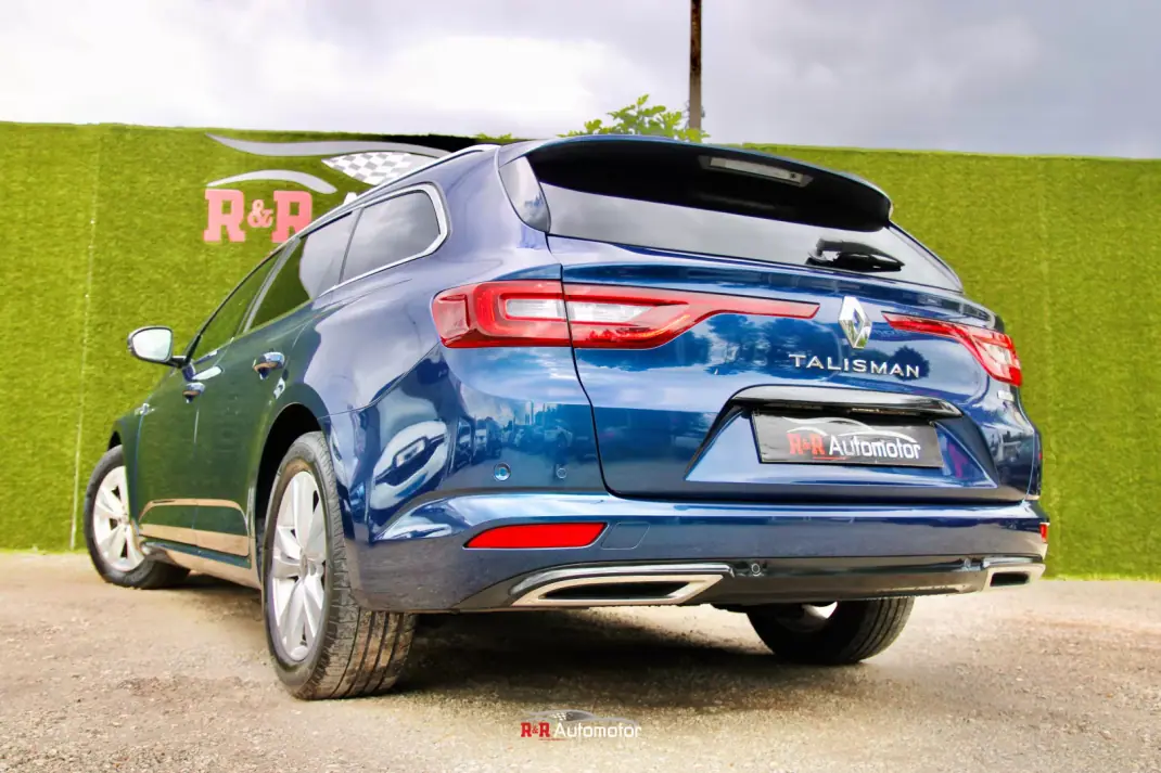 Renault Talisman Sport Tourer 2016 - 14750 EUR, 104000 km - AUTO.MOTO.pt - 104000km - foto 11 de 46