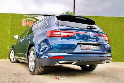 Renault Talisman Sport Tourer 2016 - 14750 EUR, 104000 km - AUTO.MOTO.pt - 104000km - foto 11 de 46