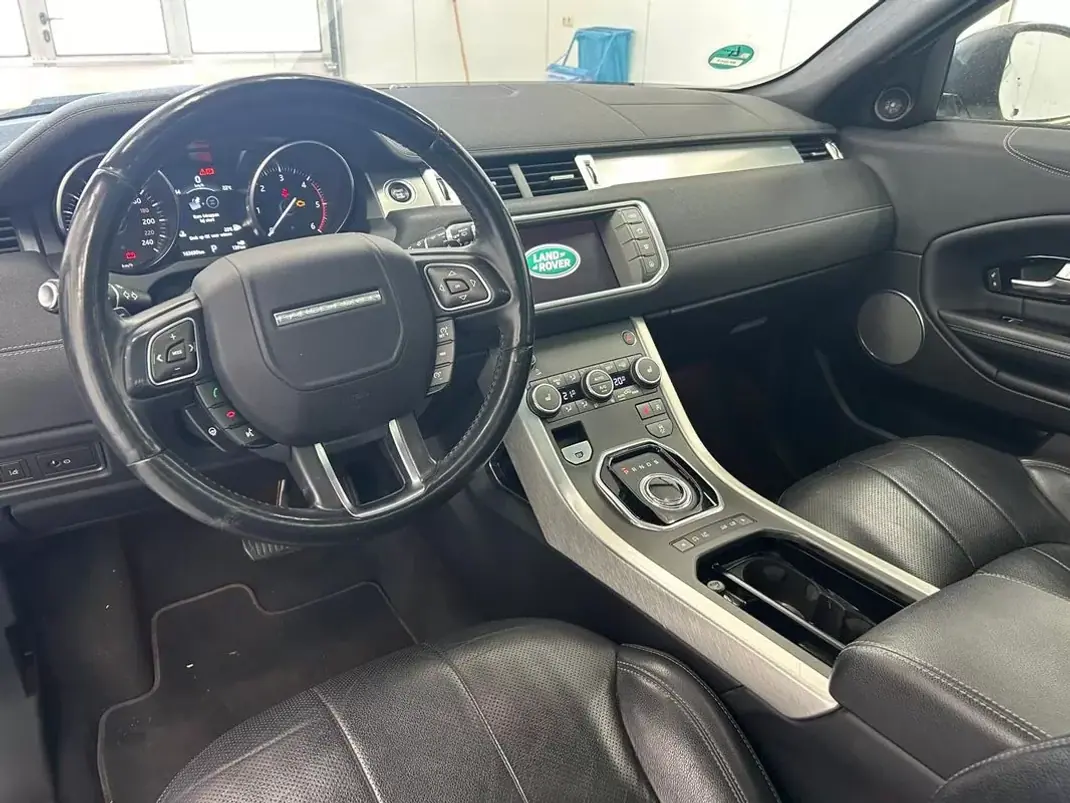 Land Rover Range Rover Evoque 2018 - 20900 EUR, 163690 km - AUTO.MOTO.pt - 163690km - foto 7 de 12