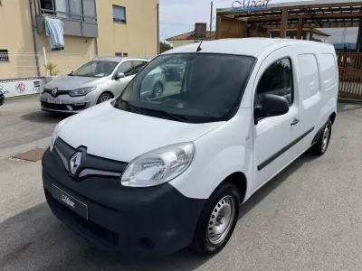Renault Kangoo 1.5 DCi Maxi 2021 - 13250 EUR, 125000 km - AUTO.MOTO.pt - 125000km - foto 32 de 39