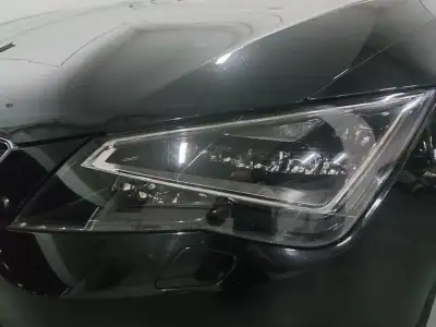 SEAT Leon ST 2014 - 8490 EUR, 235531 km - AUTO.MOTO.pt - 235531km - foto 25 de 27