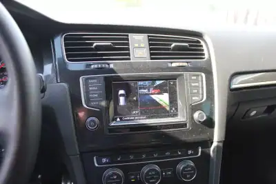 Volkswagen Golf 2015 - 18500 EUR, 230100 km - AUTO.MOTO.pt - 230100km - foto 15 de 19