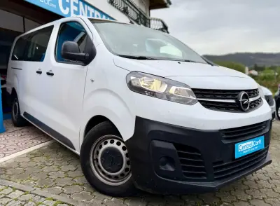 Opel Vivaro 2023 - 87000km