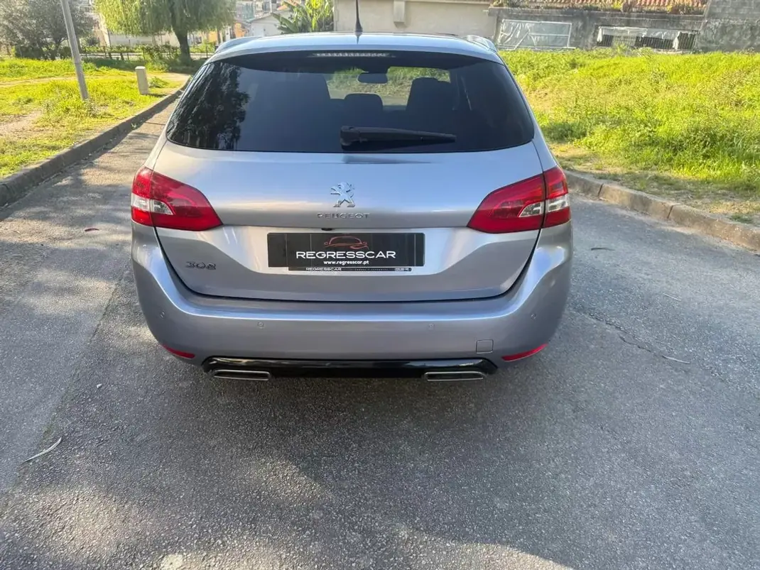 Peugeot 308 SW 2016 - 9450 EUR, 192000 km - AUTO.MOTO.pt - 192000km - foto 5 de 24