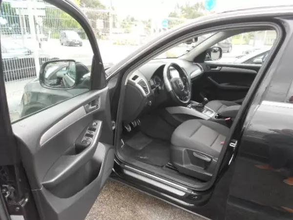 Audi Q5 2010 - 14900 EUR, 177706 km - AUTO.MOTO.pt - 177706km - foto 11 de 13