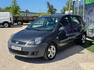 Ford Fiesta 2006 - 2850 EUR, 228695 km - AUTO.MOTO.pt - 228695km - foto 3 de 20