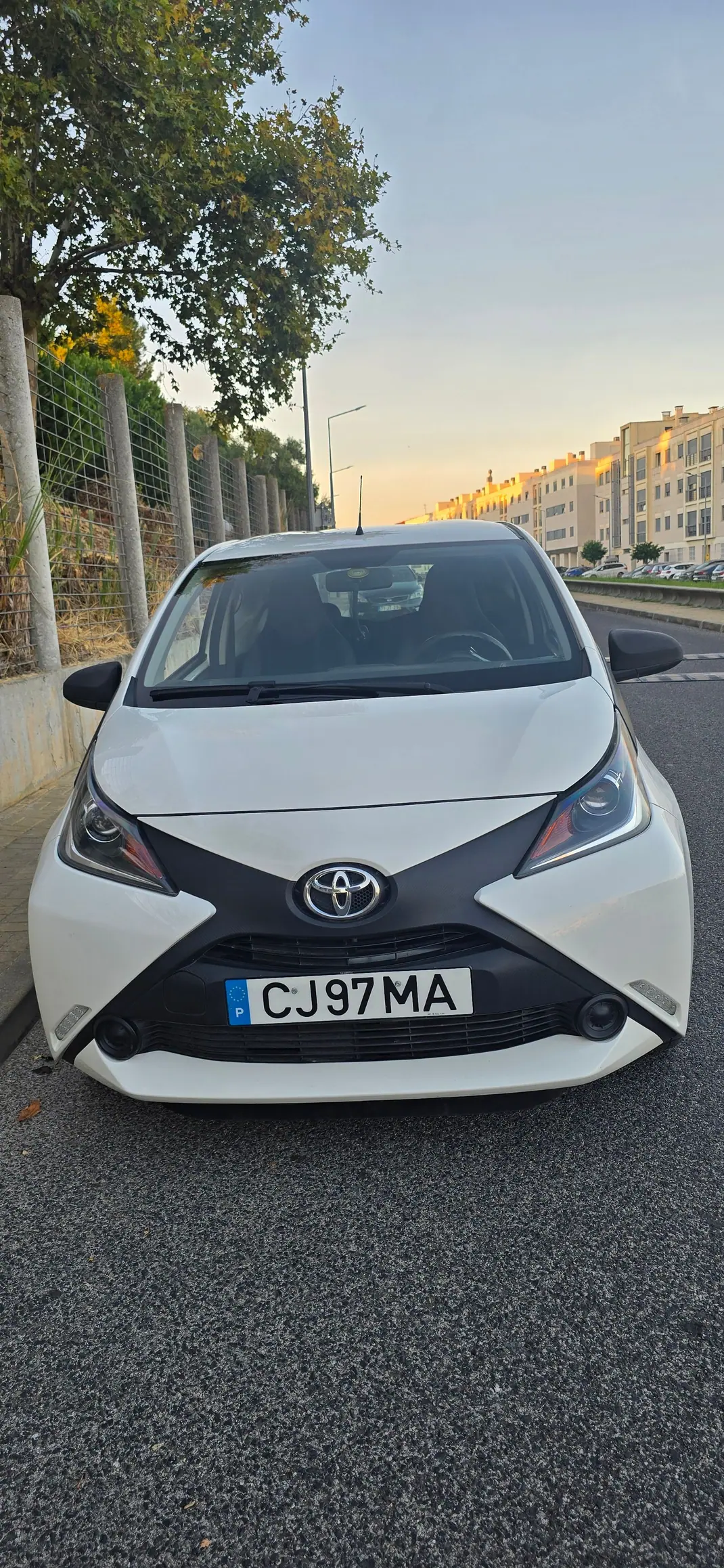 Toyota Aygo 2017 - 8750 EUR, 124500 km - 124500km - foto 5 de 13
