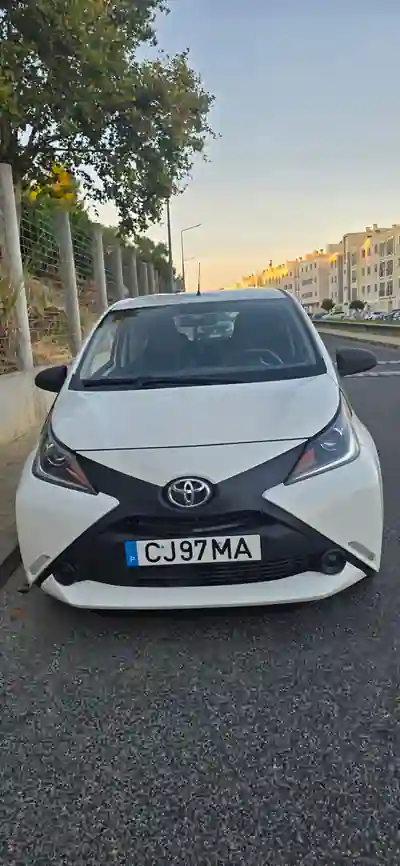 Toyota Aygo 2017 - 8750 EUR, 124500 km - 124500km - foto 5 de 13