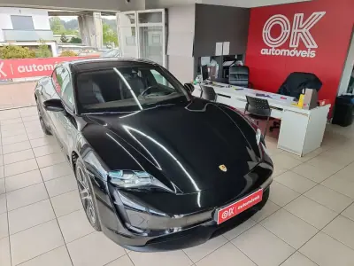 Porsche Taycan 2020 - 61500 EUR, 54000 km - AUTO.MOTO.pt - 54000km - foto 2 de 37