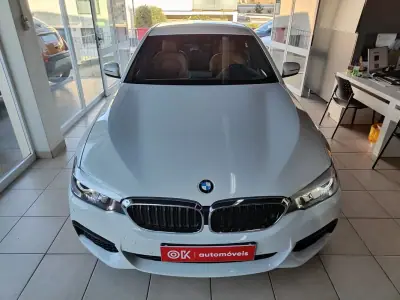 BMW 530e 2019 - 31500 EUR, 46900 km - AUTO.MOTO.pt - 46900km - foto 4 de 39