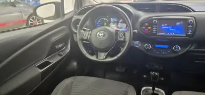 Toyota Yaris 2018 - 15990 EUR, 86572 km - AUTO.MOTO.pt - 86572km - foto 38 de 41