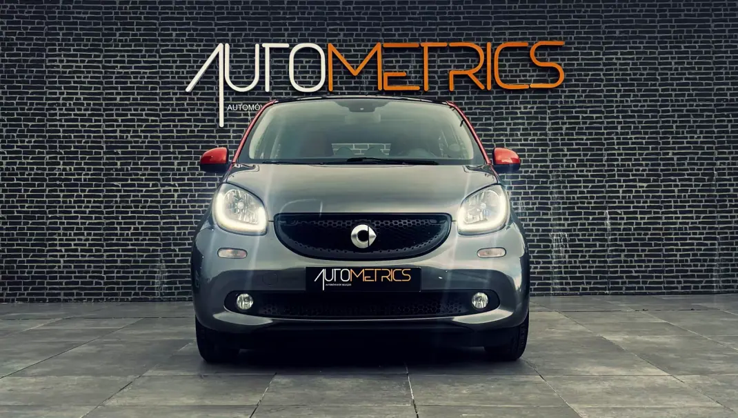 Smart ForFour 2015 - 9900 EUR, 104000 km - AUTO.MOTO.pt - 104000km - foto 16 de 16