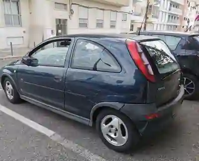Opel Corsa 2001 - 1800 EUR, 59000 km - foto 2 de 9