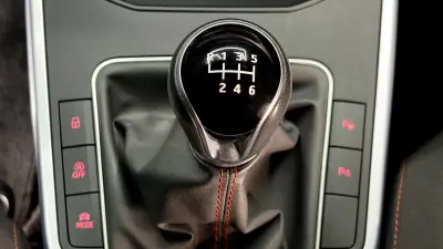 SEAT Ibiza 2024 - 17370 EUR, 27000 km - AUTO.MOTO.pt - 27000km - foto 22 de 43