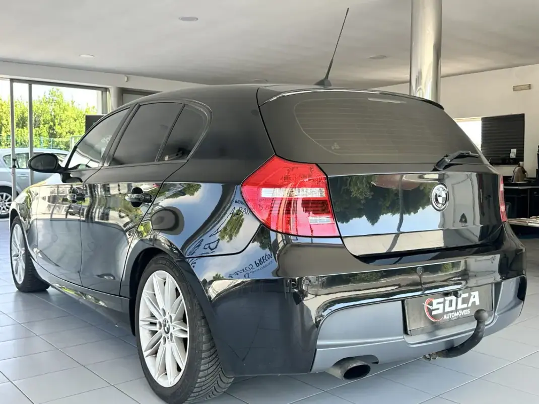 BMW 118 2008 - 9990 EUR, 193281 km - 193281km - foto 5 de 23