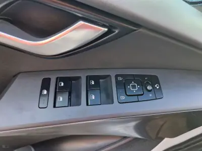 Kia Niro EV 2024 - 33500 EUR, 1700 km - AUTO.MOTO.pt - 1700km - foto 37 de 48