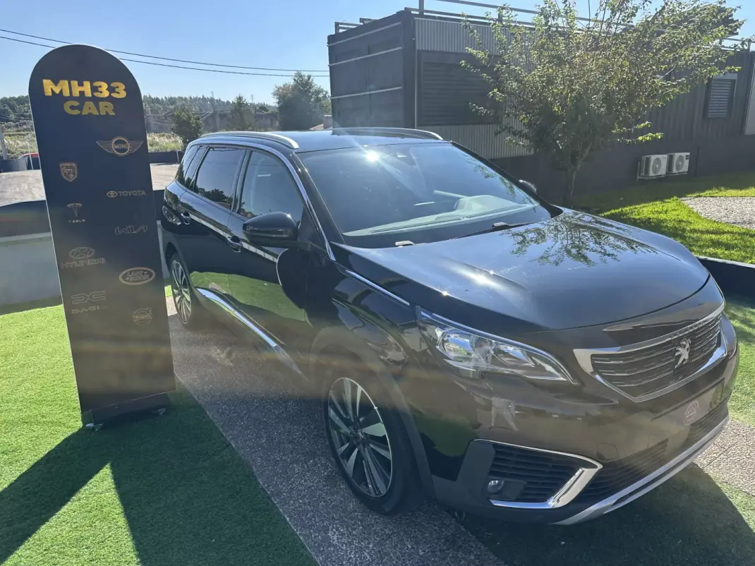 Peugeot 5008 2018 - 14900 EUR, 190000 km - 190000km - foto 4 de 73
