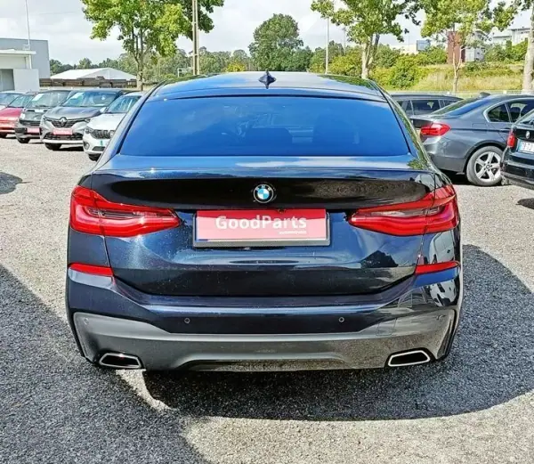 BMW 620 Gran Turismo 2022 - 44900 EUR, 88000 km - AUTO.MOTO.pt - 88000km - foto 8 de 38