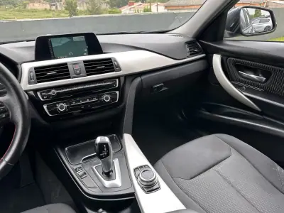 BMW 316 2017 - 13900 EUR, 280000 km - AUTO.MOTO.pt - 280000km - foto 28 de 56