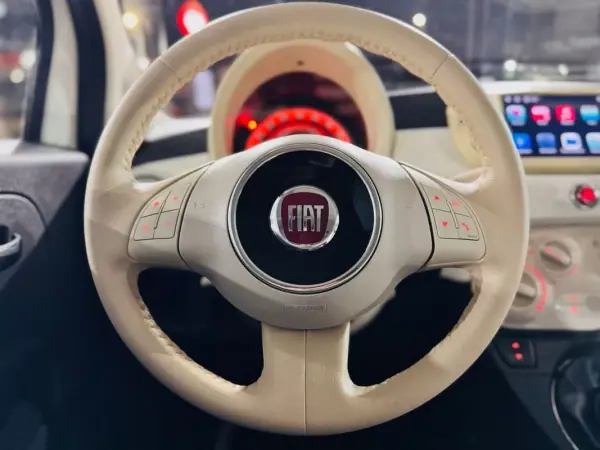 Fiat 500 2015 - 10900 EUR, 127625 km - AUTO.MOTO.pt - 127625km - foto 22 de 29