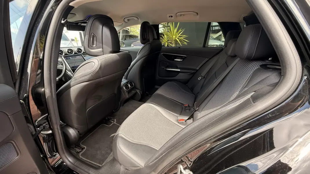 Mercedes-Benz C 220 2022 - 33990 EUR, 145000 km - AUTO.MOTO.pt - 145000km - foto 22 de 44