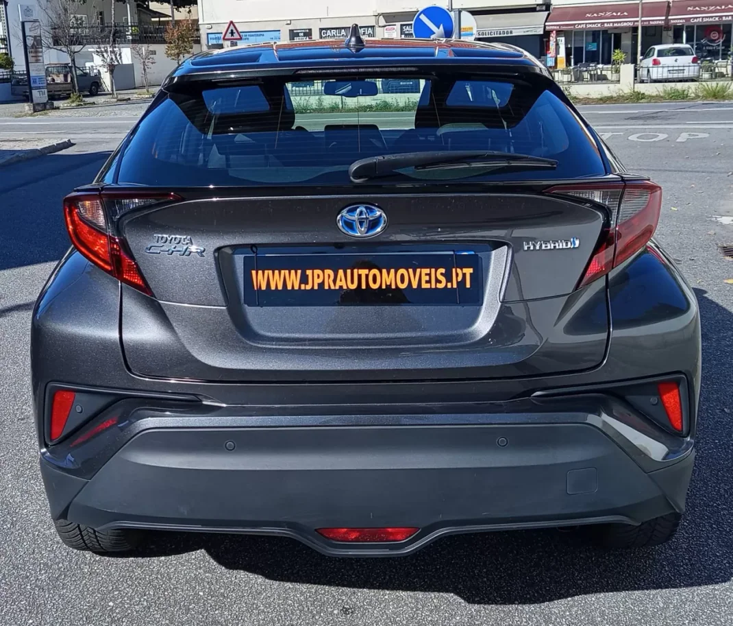 Toyota C-HR 2022 - 23900 EUR, 114479 km - AUTO.MOTO.pt - 114479km - foto 8 de 17