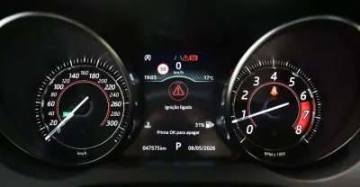 Jaguar F-Type 2019 - 48900 EUR, 47575 km - AUTO.MOTO.pt - 47575km - foto 8 de 29