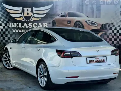 Tesla Model 3 2019 - 20900 EUR, 107000 km - AUTO.MOTO.pt - 107000km - foto 13 de 13