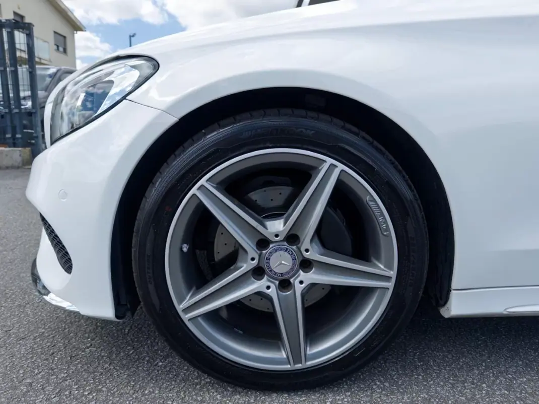 Mercedes-Benz C 200 2016 - 22990 EUR, 151000 km - AUTO.MOTO.pt - 151000km - foto 8 de 40