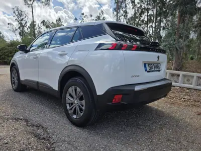 Peugeot 2008 2020 - 14900 EUR, 88064 km - 88064km - foto 49 de 56