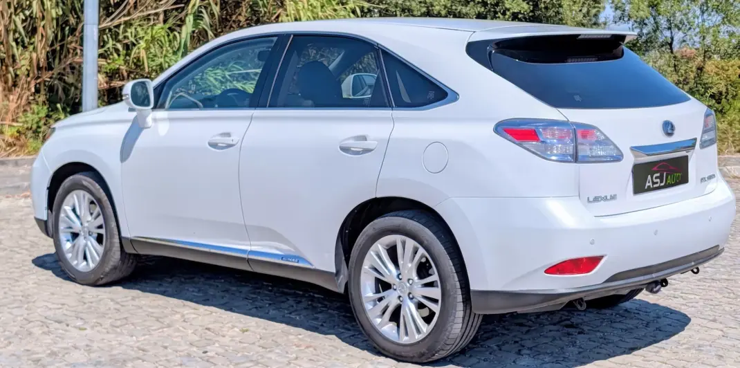 Lexus RX 450h 2011 - 12500 EUR, 281814 km - 281814km - foto 10 de 28